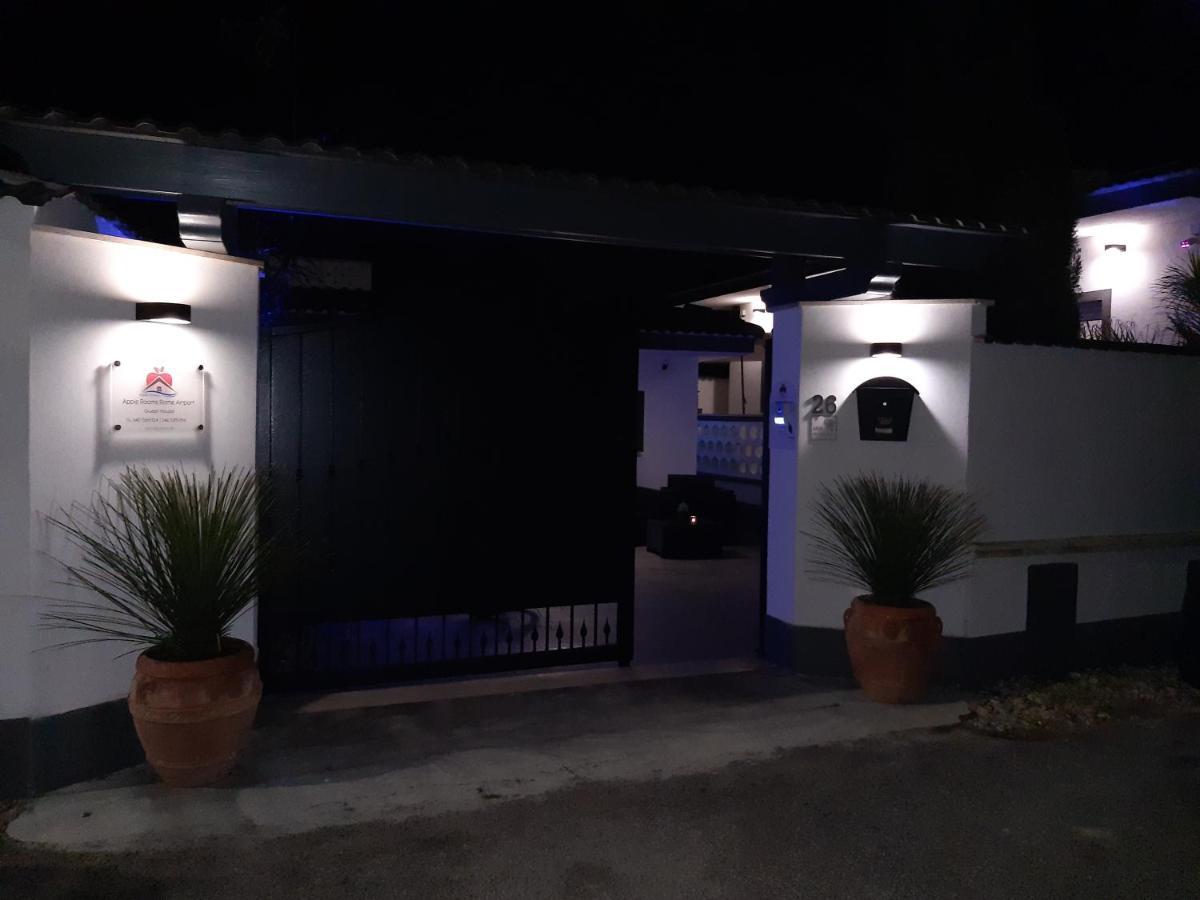 Apple Rooms Rome Airport Φιουμιτσίνο Εξωτερικό φωτογραφία Entrance to the museum